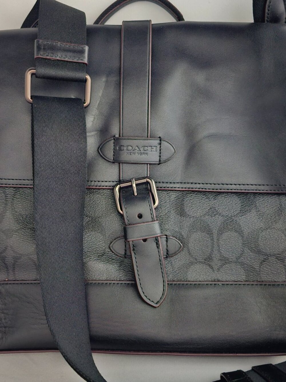 Coach Men's Hudson Messenger Bag in Signature Canvas! NWT!